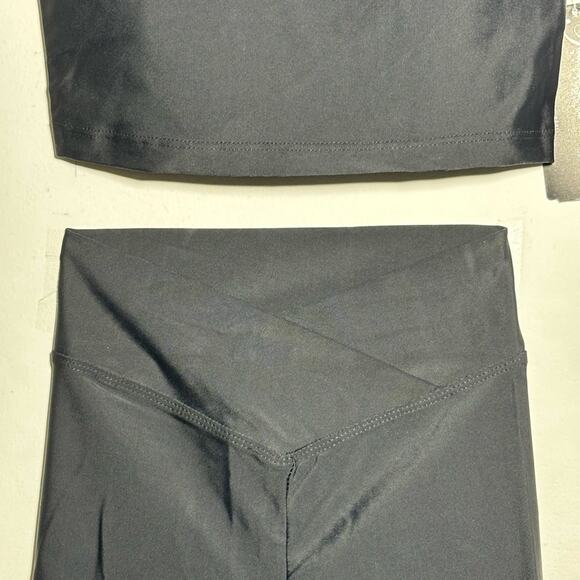 Theatricals Black Turquoise 2PC Dance Set Crop Top and Bike Shorts Adult XS NWT - Picture 8 of 11